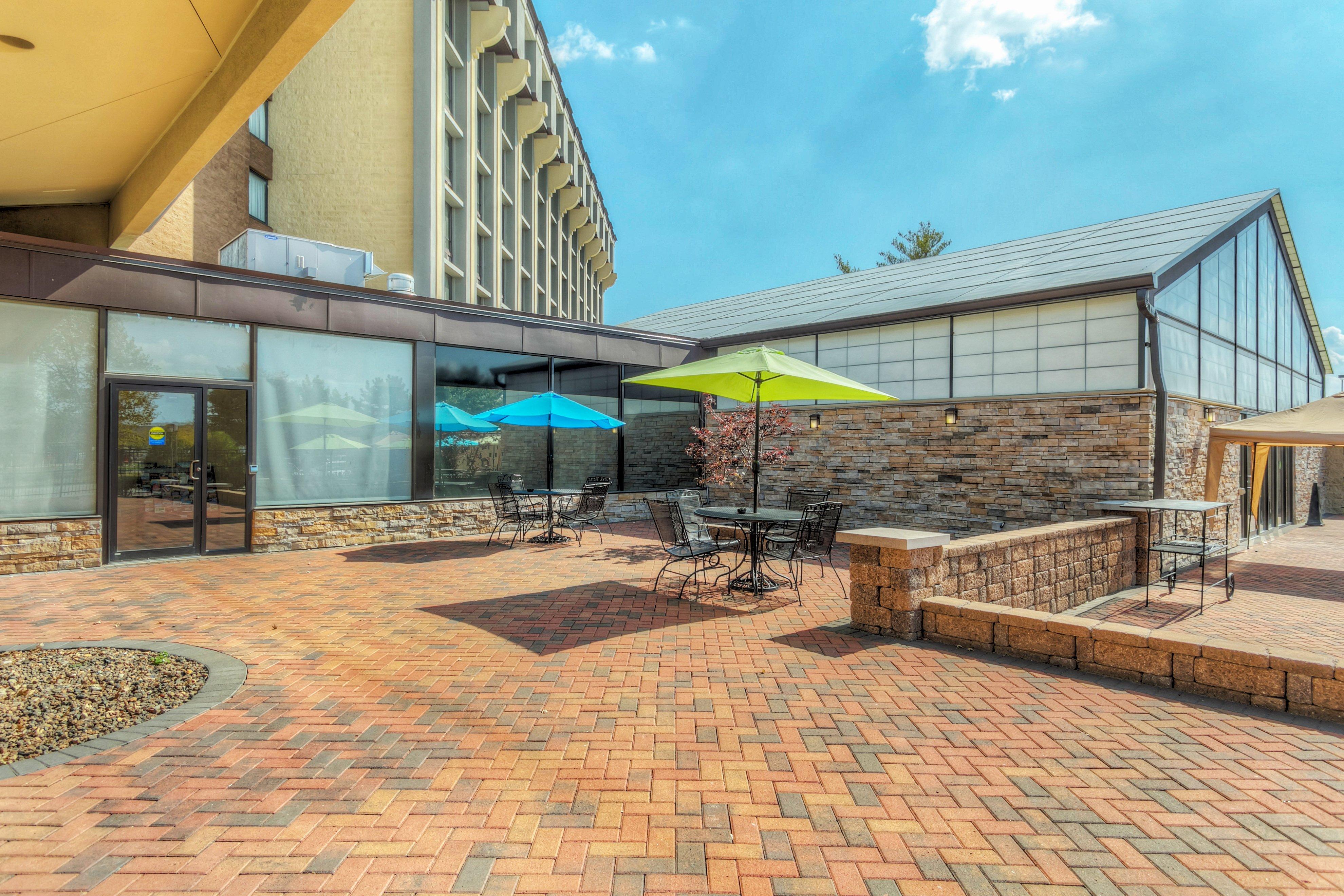 Hilton St. Louis Airport Hotel Woodson Terrace Eksteriør billede